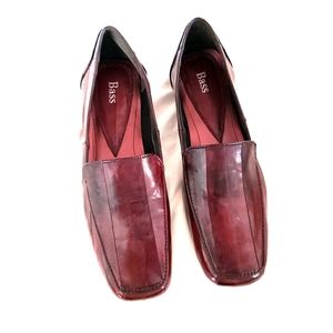 Bass burgandy eelskin flats